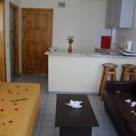 Semiz شقة فندقية 2*