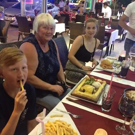 شقة فندقية Semiz 2*