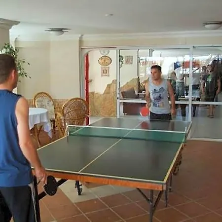 Semiz Lägenhetshotell Alanya
